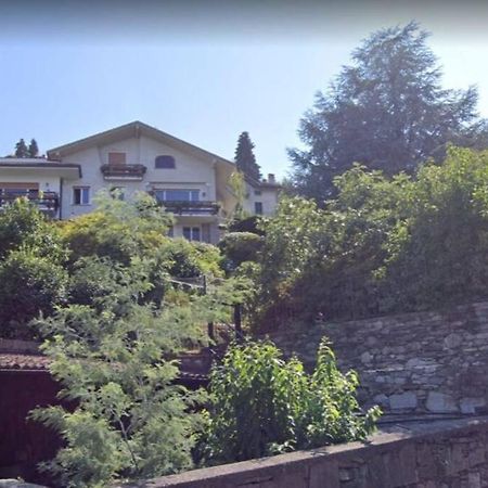 סטרסה La Finestra Sul Lago - In Villa Con Vista E Posto Auto Coperto מראה חיצוני תמונה